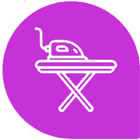 Icône d'un fer à repasser reposant sur une table à repasser représentant la page des services de repassage